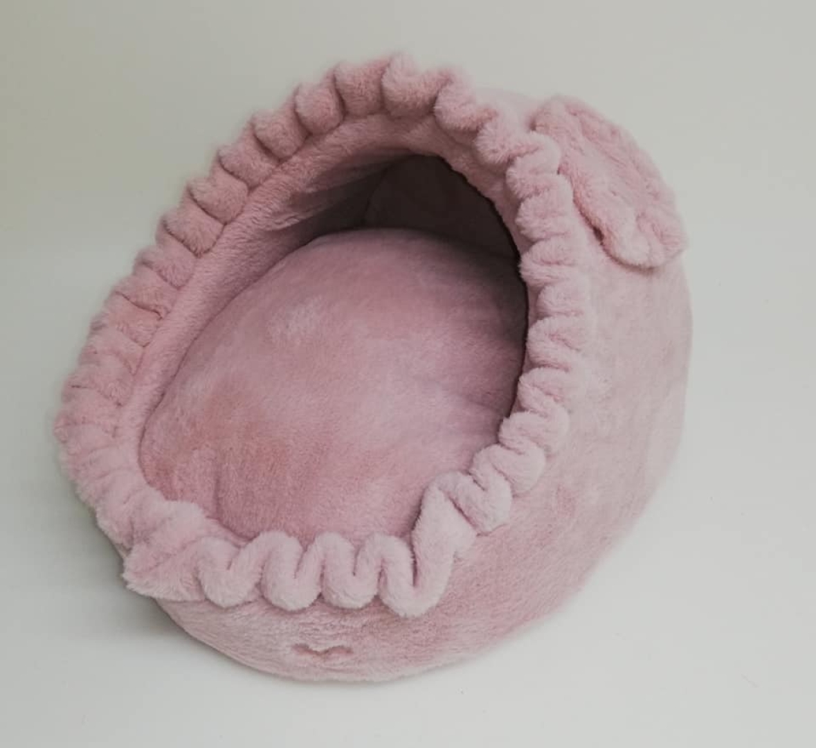 IGLOO ALL PLUCHE PINK Medida: 50 x 50 cm.  