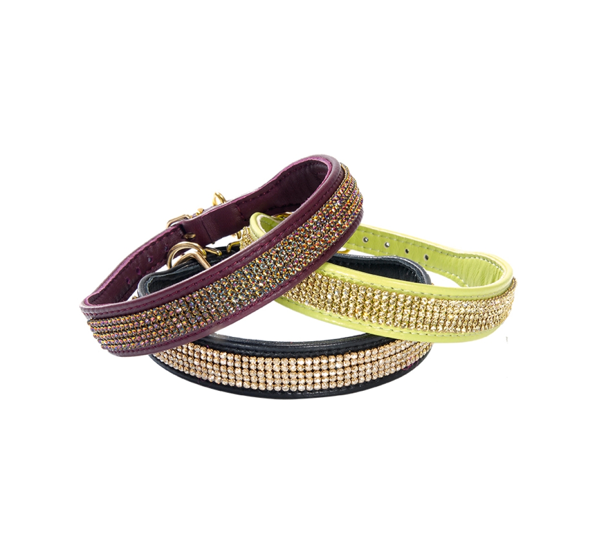 Colección CRYSTAL PRINCESSE  Magnífico collar de cuero de cordero  ​ADORNADO DE Elementos SWAROVSKI . 3 o 5 filas según la talla. 
